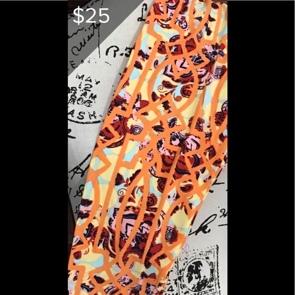 NWT os LULAROE LEGGINGS